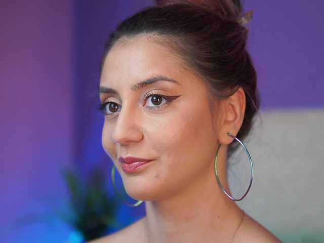 SabrinaHope's BongaCams show and profile