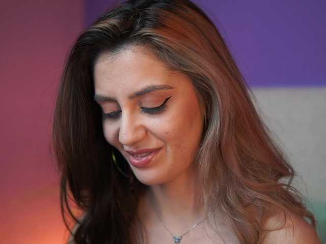 SabrinaHope's BongaCams show and profile