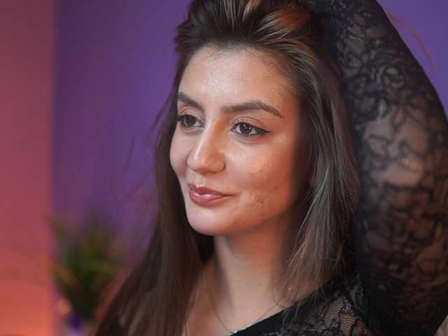 SabrinaHope's BongaCams show and profile