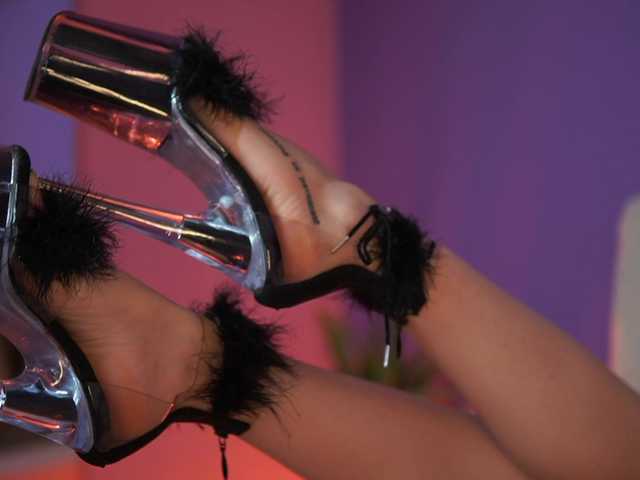 SabrinaHope's BongaCams show and profile