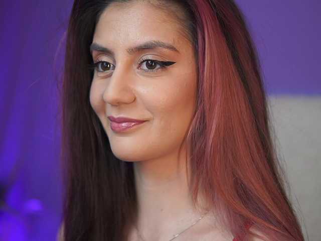 SabrinaHope's BongaCams show and profile