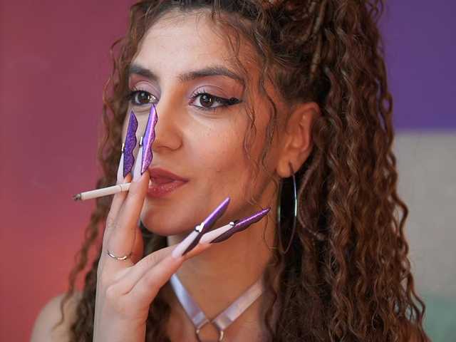 SabrinaHope's BongaCams show and profile