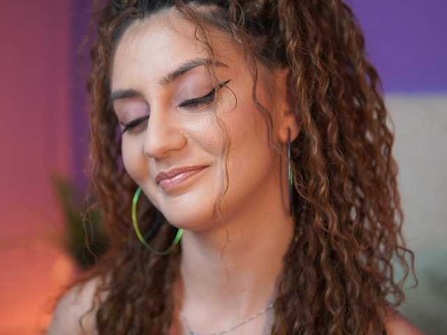 SabrinaHope's BongaCams show and profile