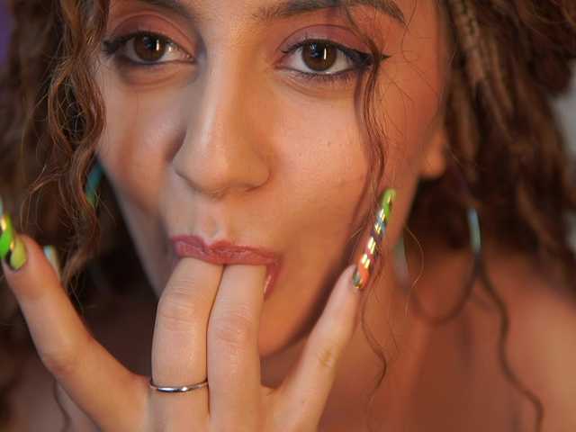 SabrinaHope's BongaCams show and profile