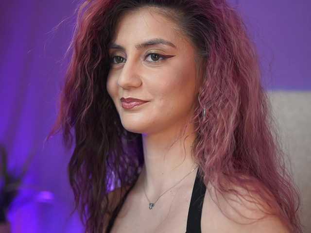 SabrinaHope's BongaCams show and profile