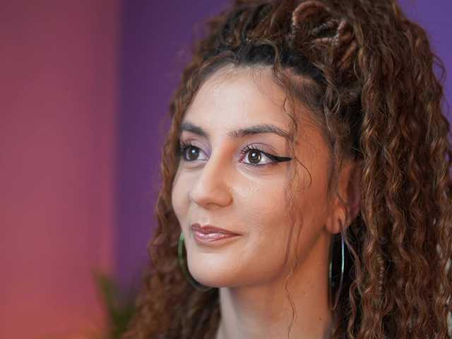 SabrinaHope's BongaCams show and profile