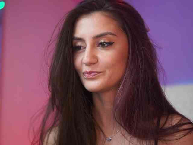 SabrinaHope webcam