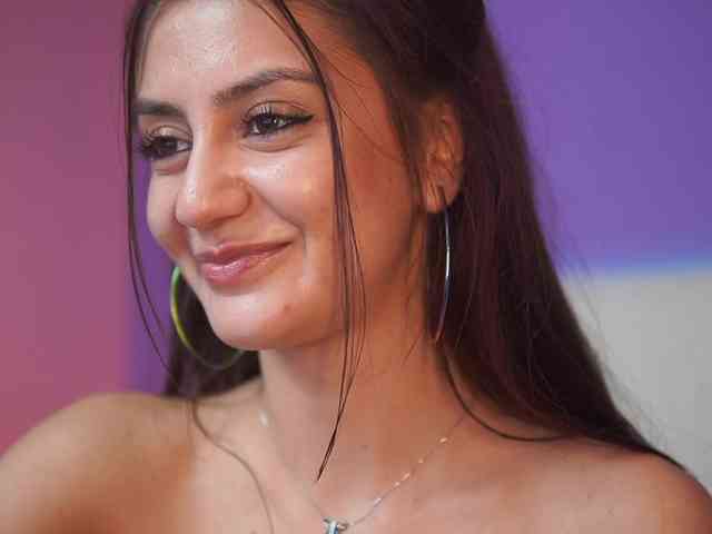 SabrinaHope bongacams