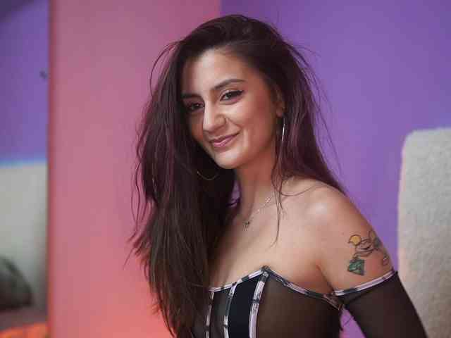 SabrinaHope webcam