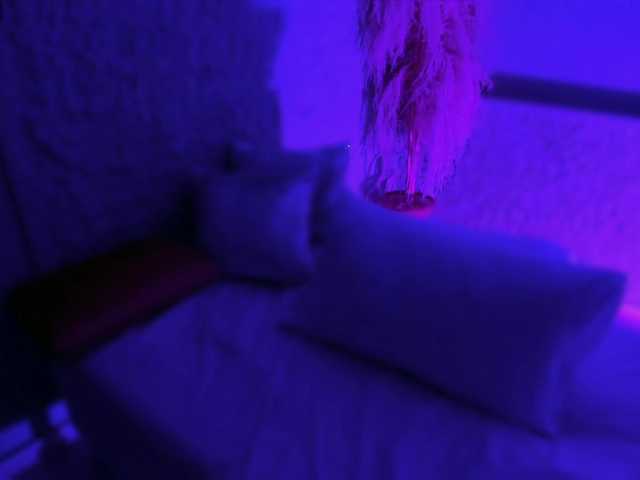 ArticaBelle's BongaCams show and profile