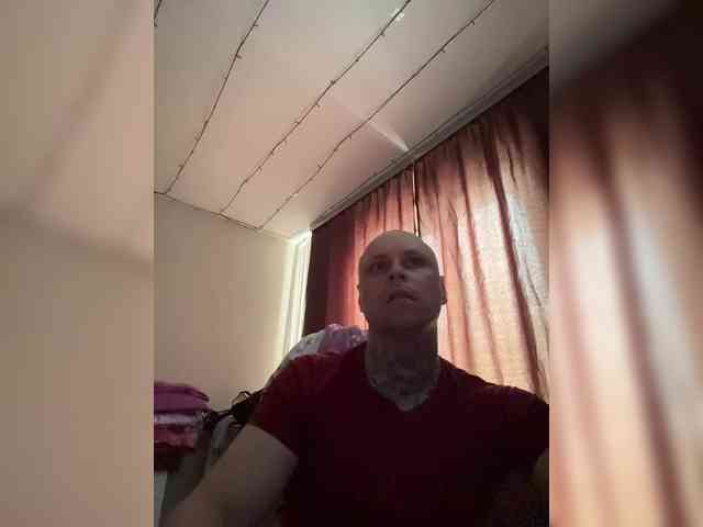 KAITSMAN Live Webcam on BongaCams