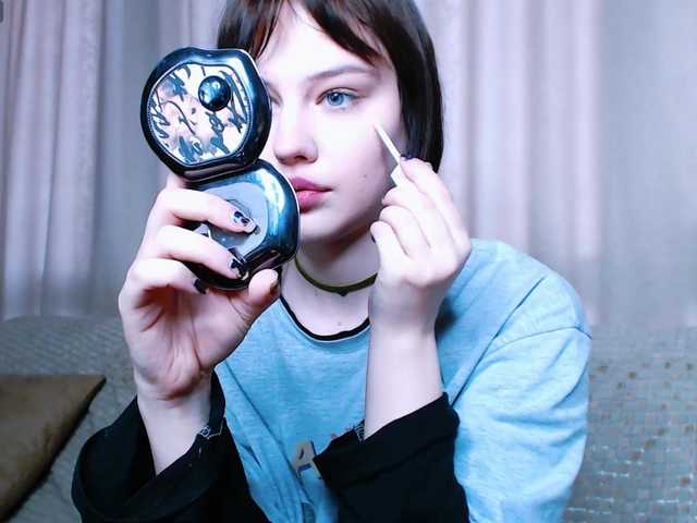 Pizda-Drozda's BongaCams show and profile