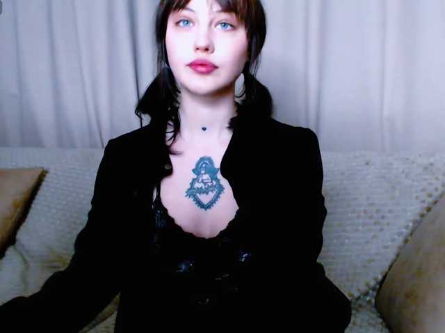 Pizda-Drozda's BongaCams show and profile