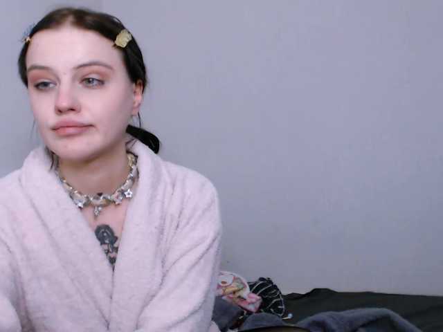Pizda-Drozda's BongaCams show and profile