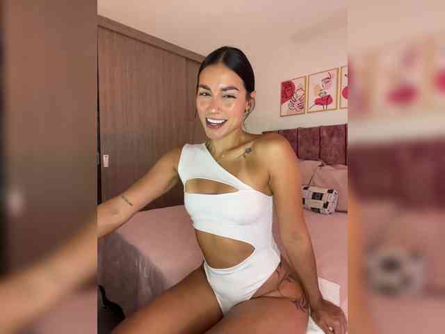 KimSummer webcam