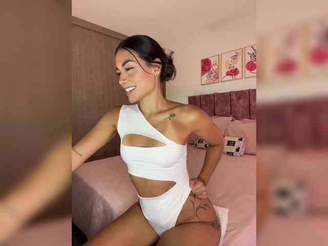 KimSummer webcam