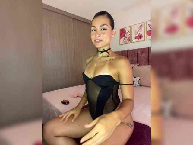 KimSummer webcam