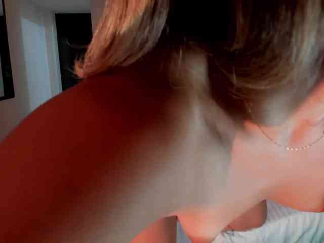 KimSummer webcam