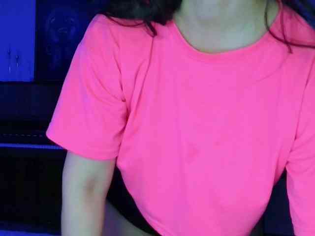 Charmingvenus11701 webcam