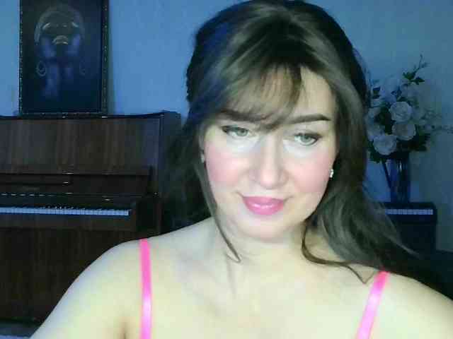 Charmingvenus11701 webcam