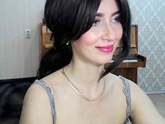 Charmingvenus11701 webcam