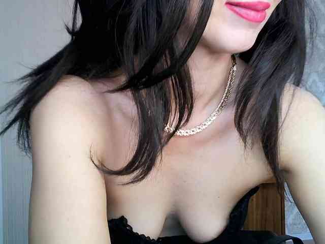 Charmingvenus11701 webcam