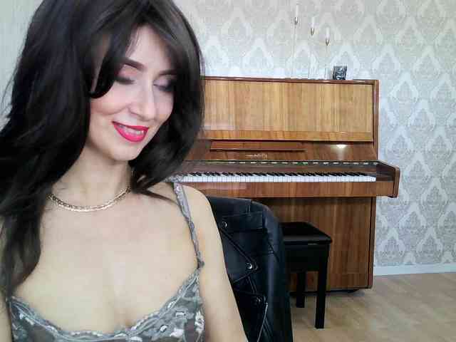 Charmingvenus11701 webcam