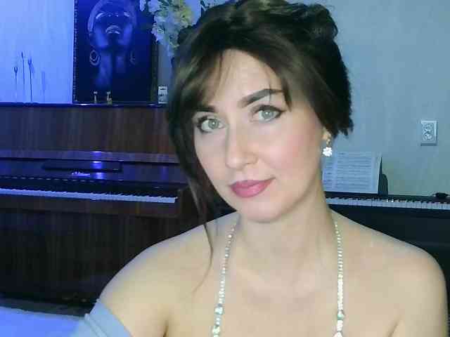 Charmingvenus11701 webcam