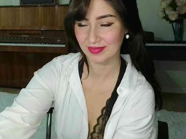 Charmingvenus11701 webcam