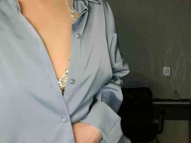 Charmingvenus11701 webcam