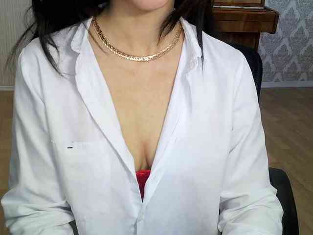 Charmingvenus11701 webcam