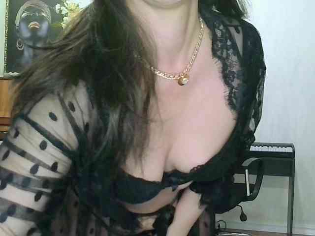 Charmingvenus11701 webcam