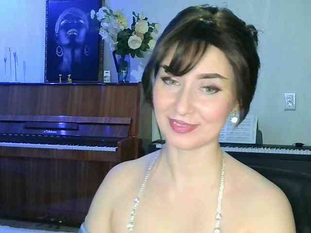 Charmingvenus11701 webcam