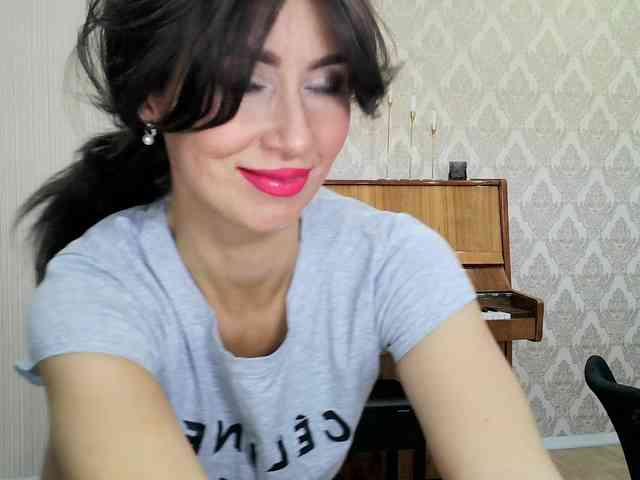 Charmingvenus11701 webcam