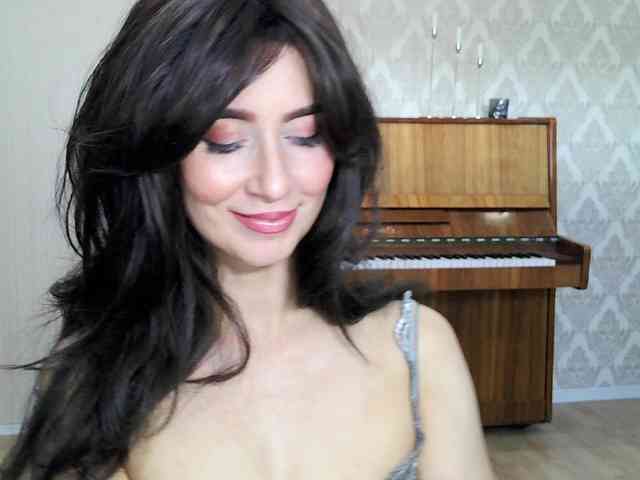 Charmingvenus11701 webcam