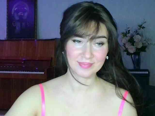 Charmingvenus11701 webcam