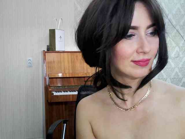 Charmingvenus11701 webcam