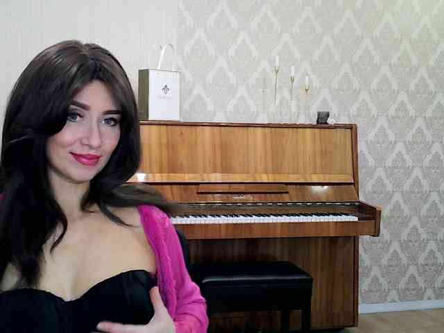 Charmingvenus11701 webcam