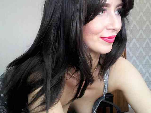 Charmingvenus11701 webcam