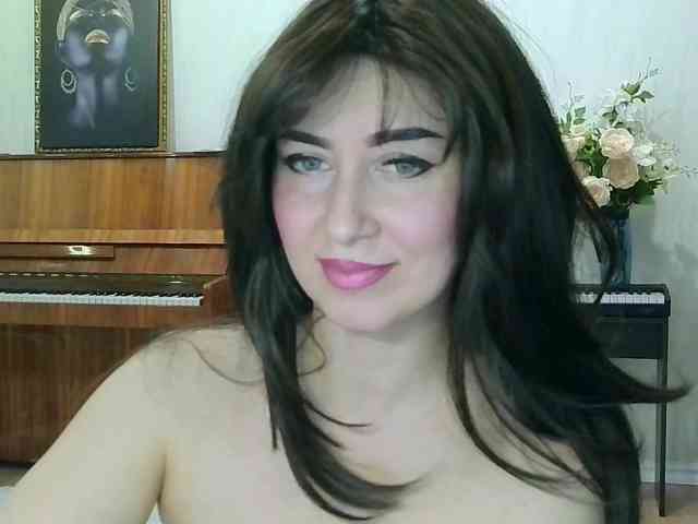 Charmingvenus11701 webcam