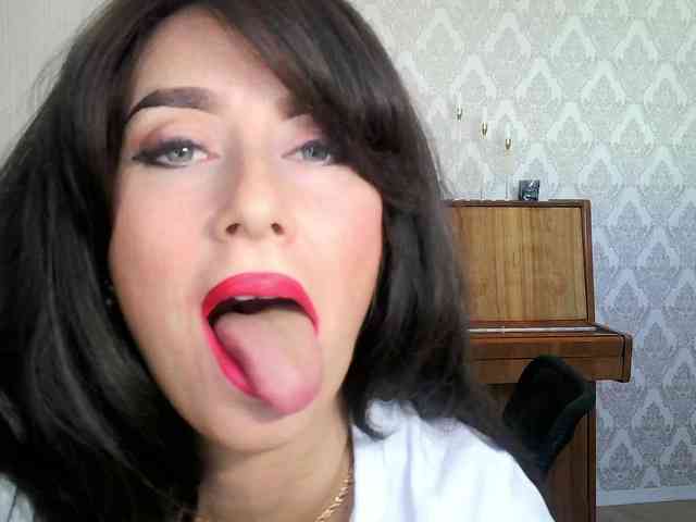 Charmingvenus11701 webcam