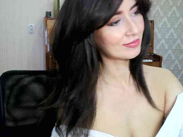 Charmingvenus11701 webcam