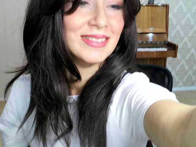 Charmingvenus11701 webcam