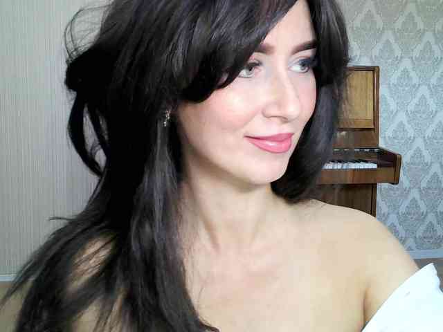 Charmingvenus11701 webcam