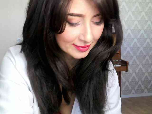 Charmingvenus11701 webcam