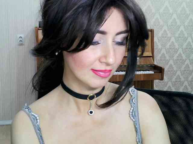 Charmingvenus11701 webcam
