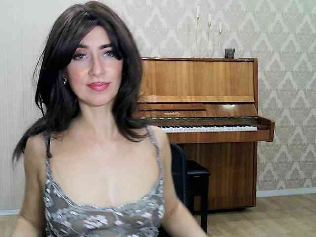 Charmingvenus11701 webcam