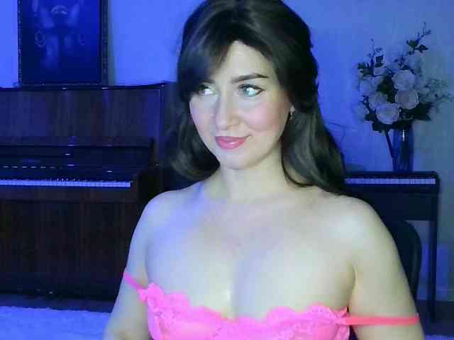 Charmingvenus11701 webcam