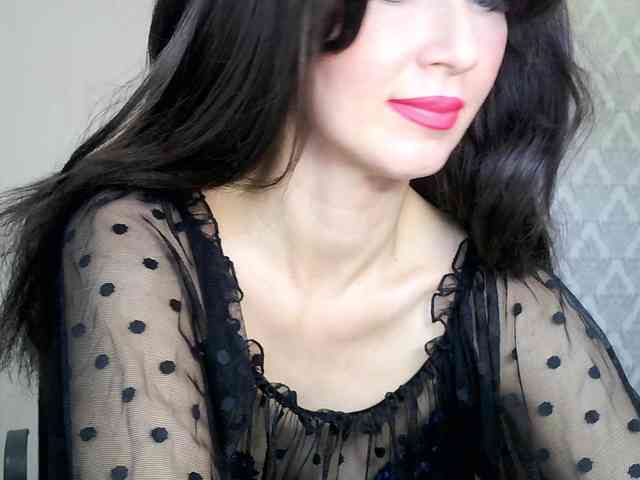 Charmingvenus11701 webcam