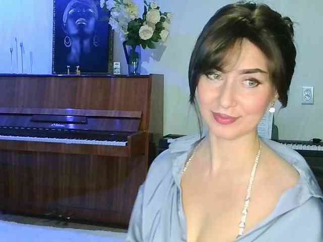 Charmingvenus11701 webcam